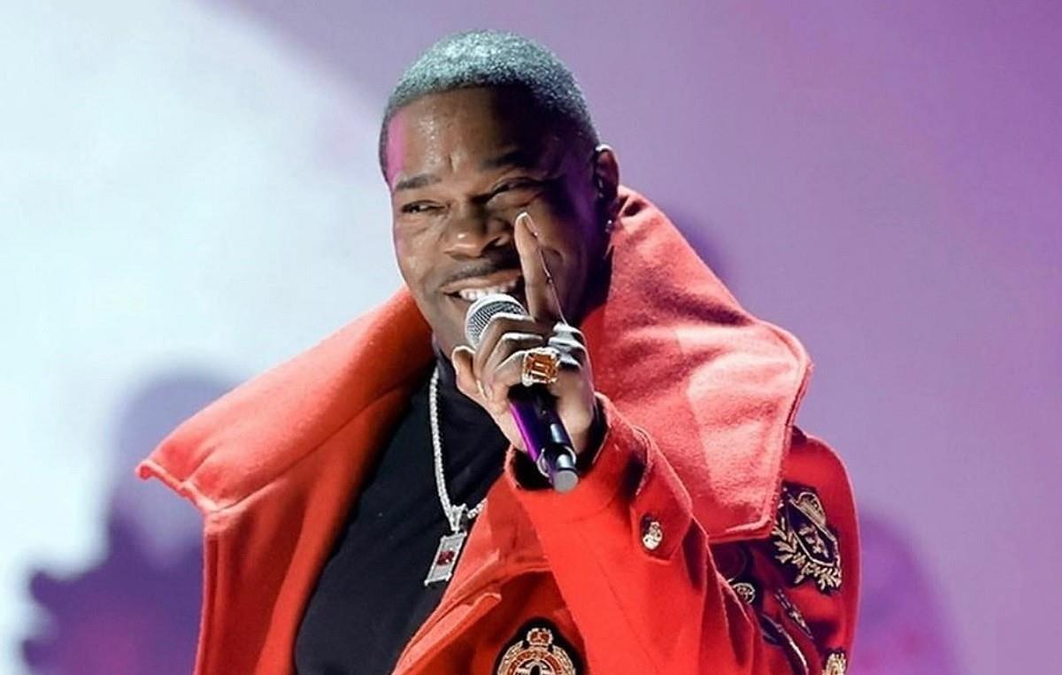 El rapero Busta Rhymes pasó un mal momento luego que una fanática le tocara el trasero. Foto: Facebook Busta Rhymes