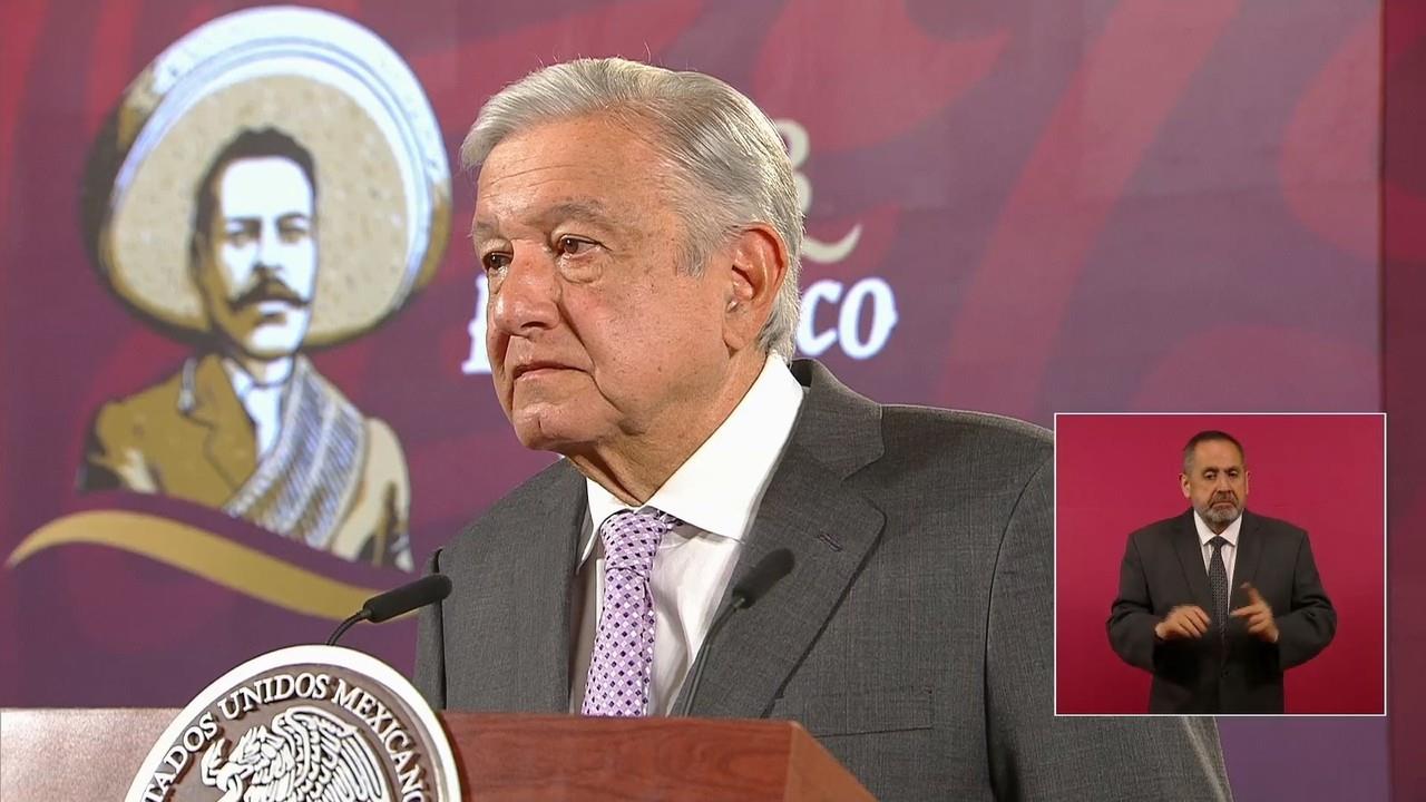 Durante su conferencia matutina de este miércoles, López Obrador exigió a Calderón Hinojosa una explicación al pueblo de México. Foto: Captura de pantalla