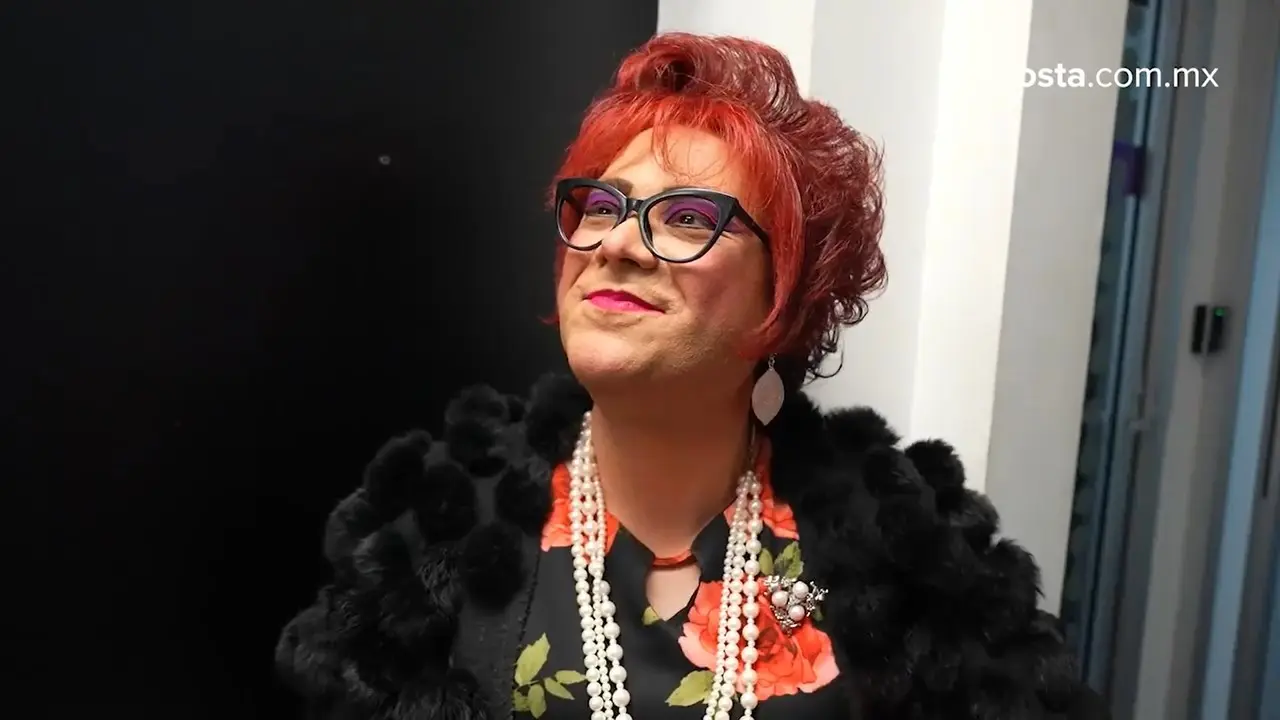 Velia Treviño presenta Más Cabritos que Bonitos