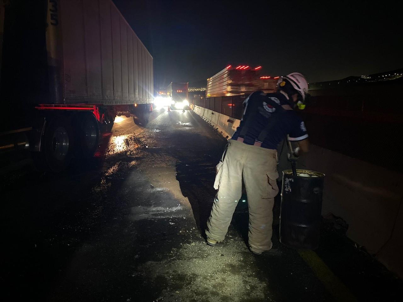 El percance carretero ocurrió a la altura del kilómetro 8, con dirección de García hacia el municipio de Santa Catarina. Foto: Especial/ PostaMX