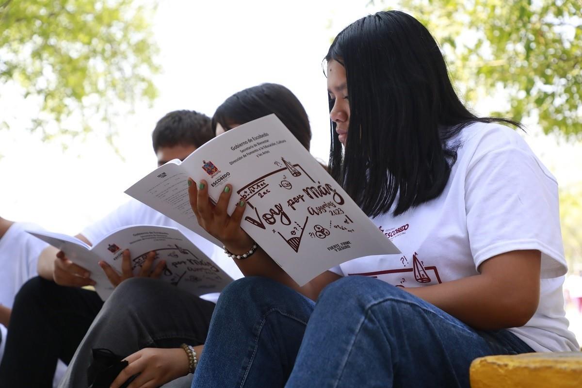 Brinda Gobierno de Escobedo asesorías para ingreso a preparatorias de la UANL