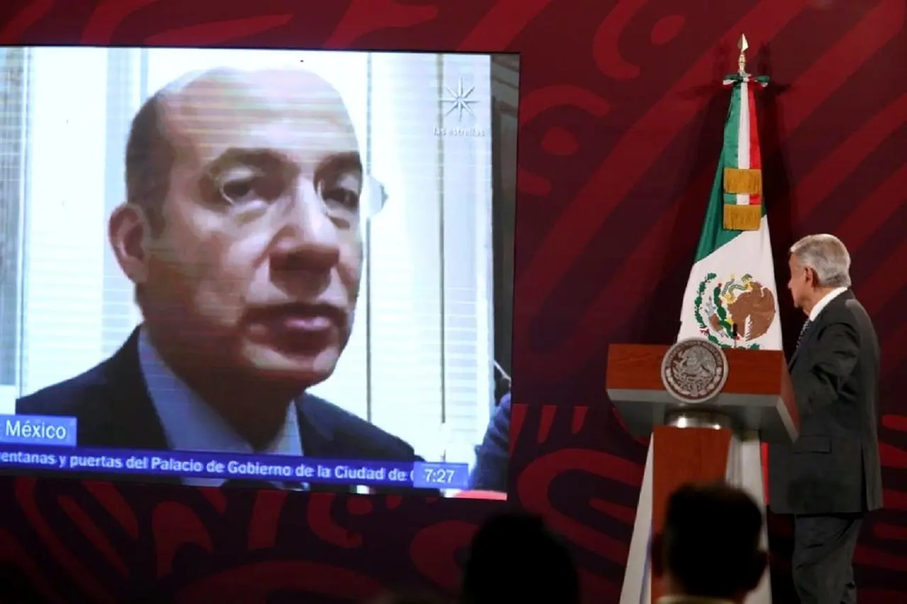 Luego de declarar en España, sus dudas sobre el veredicto del juicio en contra de García Luna en Estados Unidos, el Presidente Andrés Manuel López Obrador respondió a Felipe Calderón. Foto: Twitter @MLopezSanMartin