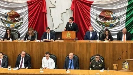 Este 16 de marzo se resuelve si hubo o no desacato por parte del Congreso. Foto: Archivo/ PostaMX