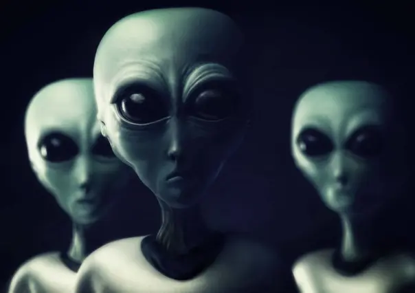 Hoy será la invasión extraterrestre, advierte viajero del tiempo