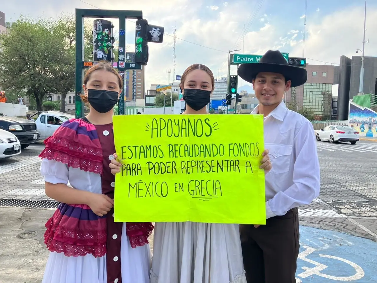 Aunque sólo estaban ellos tres en la zona, comentaron qué hay otros compañeros que realizan la misma actividad en otros puntos. Foto: Cynthia Pardo.