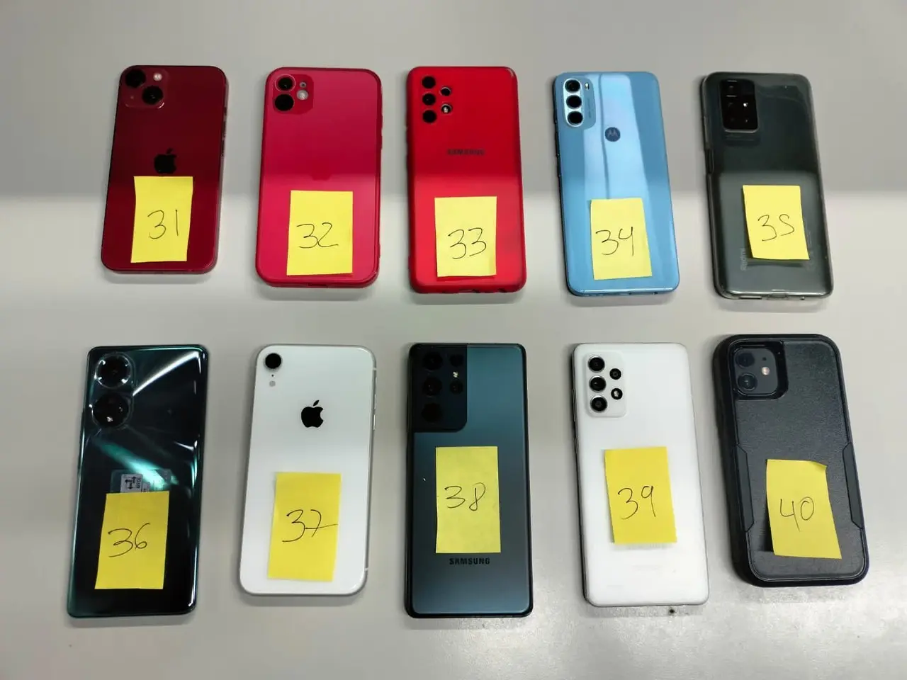 Capturan a 3 personas con 53 celulares robados en Pal Norte
