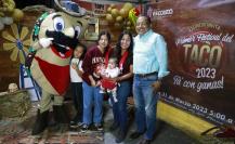 Celebran en Escobedo el Día Internacional del Taco