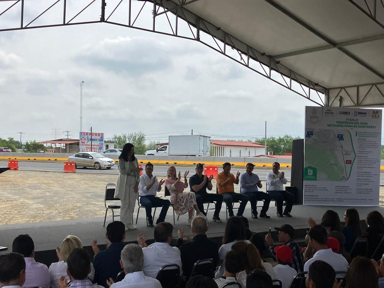 El gobernador de Nuevo León, Samuel García inauguró el Periférico del Área Metropolitana de Monterrey. Foto. Cynthia Pardo