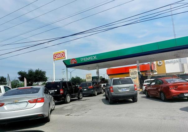 Advierten de presunto desabasto de gasolina en Nuevo Laredo