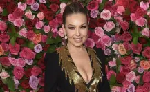 ¿Qué te pasó, Thalía? Cuestionan fans busto de la cantante