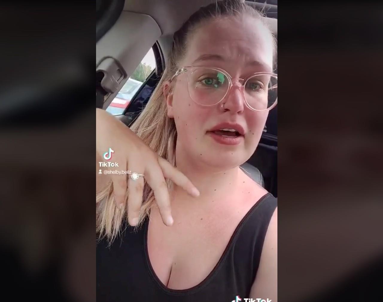 La mujer dijo haberse sentido discriminada por lo que le dijeron en el gimnasio. Foto: TikTok shelby.bellz