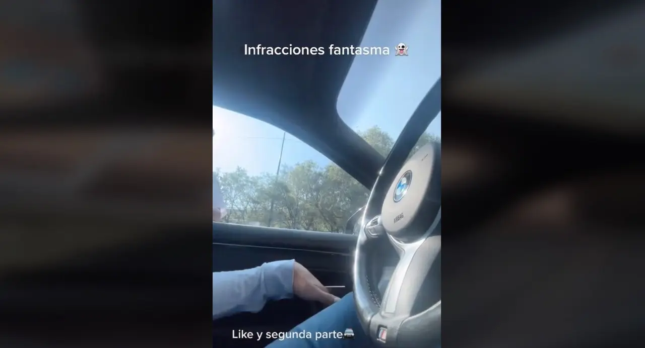 El tiktoker discutió con el policía y al darse cuenta que era grabado dejó ir al joven. Foto: TikTok RuAbogado