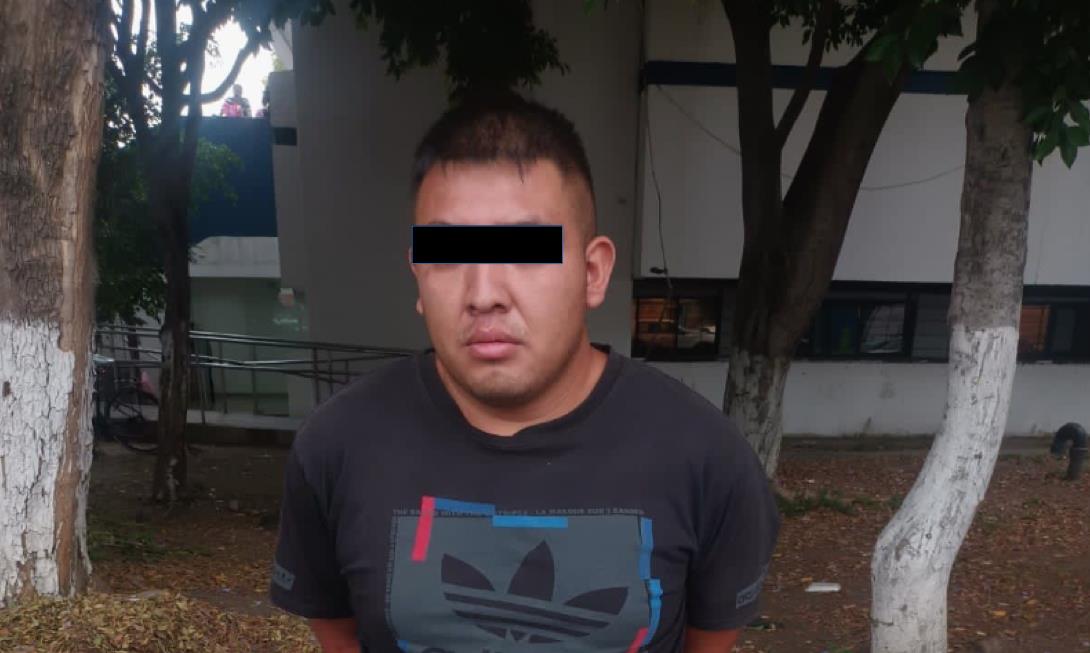 Policías capitalinos reforzaron el operativo de búsqueda y minutos más tarde, aseguraron a Johan “G” de 22 años de edad. Foto: Especial