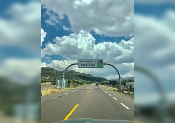 Incendian tráiler de agremiado a la CANACO en carretera Durango- Zacatecas