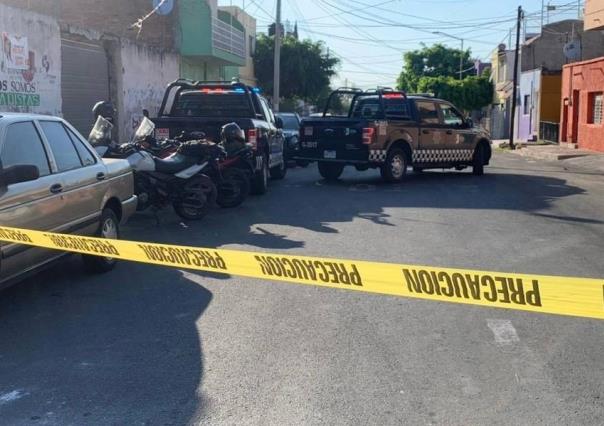 Asesinan a joven a balazos en Guadalajara