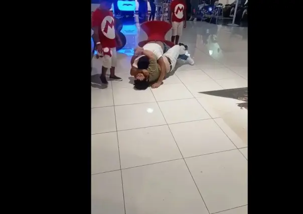 Se pelean padres de familia en pleno cine previo a ver la película de Mario Bros