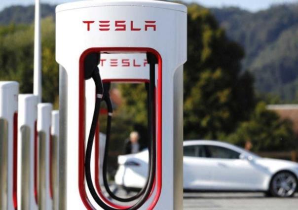 Durango busca proveeduría de Tesla en Nuevo León