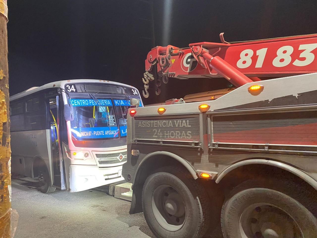 Los heridos fueron atendidos en el lugar, mientras que los conductores quedaron a disposición del Ministerio Público. Foto: Cortesía.