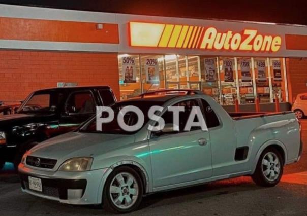 Asaltan a clientes y trabajadores de Autozone en San Nicolás de los Garza