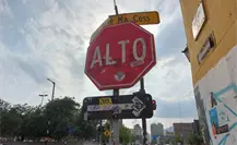 Corrosión y stickers en señales de tránsito: riesgo vial en Nuevo León.