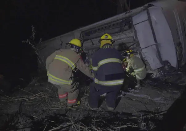 Cae autobús a barranco en Nayarit; hay 18 muertos y 33 heridos