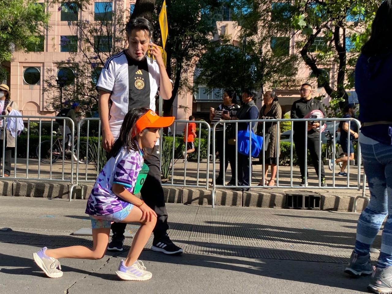 Cerca de 3 mil niños de varios estados de México participaron en la primera gran carrera por los derechos de los niños. Foto. Iván Macías