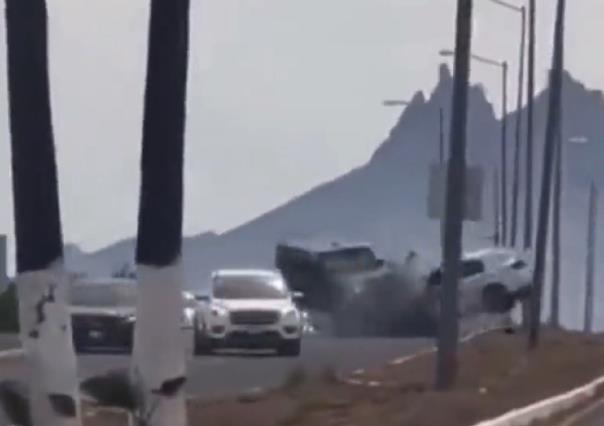 VIDEO: Conduce en contra, choca contra Jeep y muere en Sonora