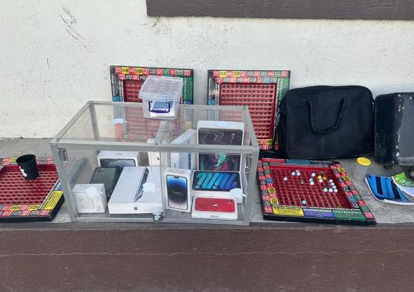 Policía de Escobedo detiene a hombres por juegos de azar ilegales