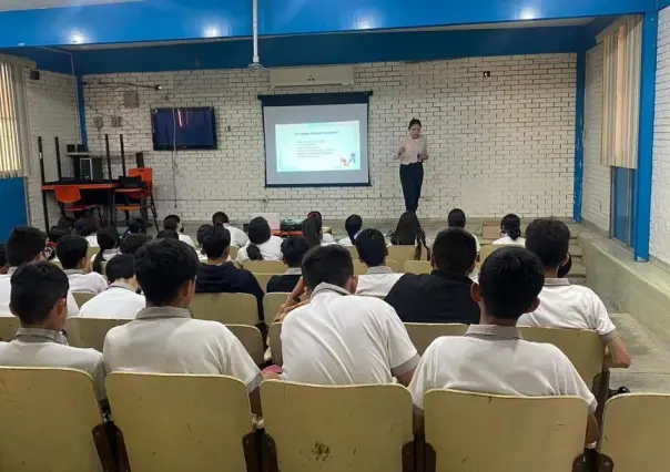 Brindan charlas de prevención de ciber bullying y acoso escolar en Gómez Palacio