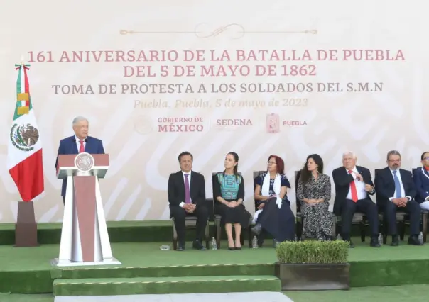 Claudia Sheinbaum y AMLO conmemoran la Batalla de Puebla