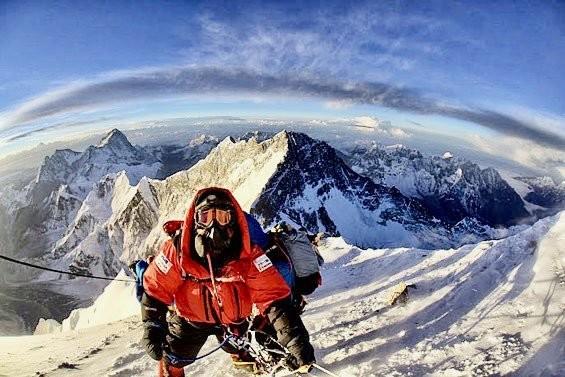 Rafa Jaime se encuentra en la región del Everest desde el 14 de abril para iniciar el ascenso. Foto: Twitter/ @8000mThe