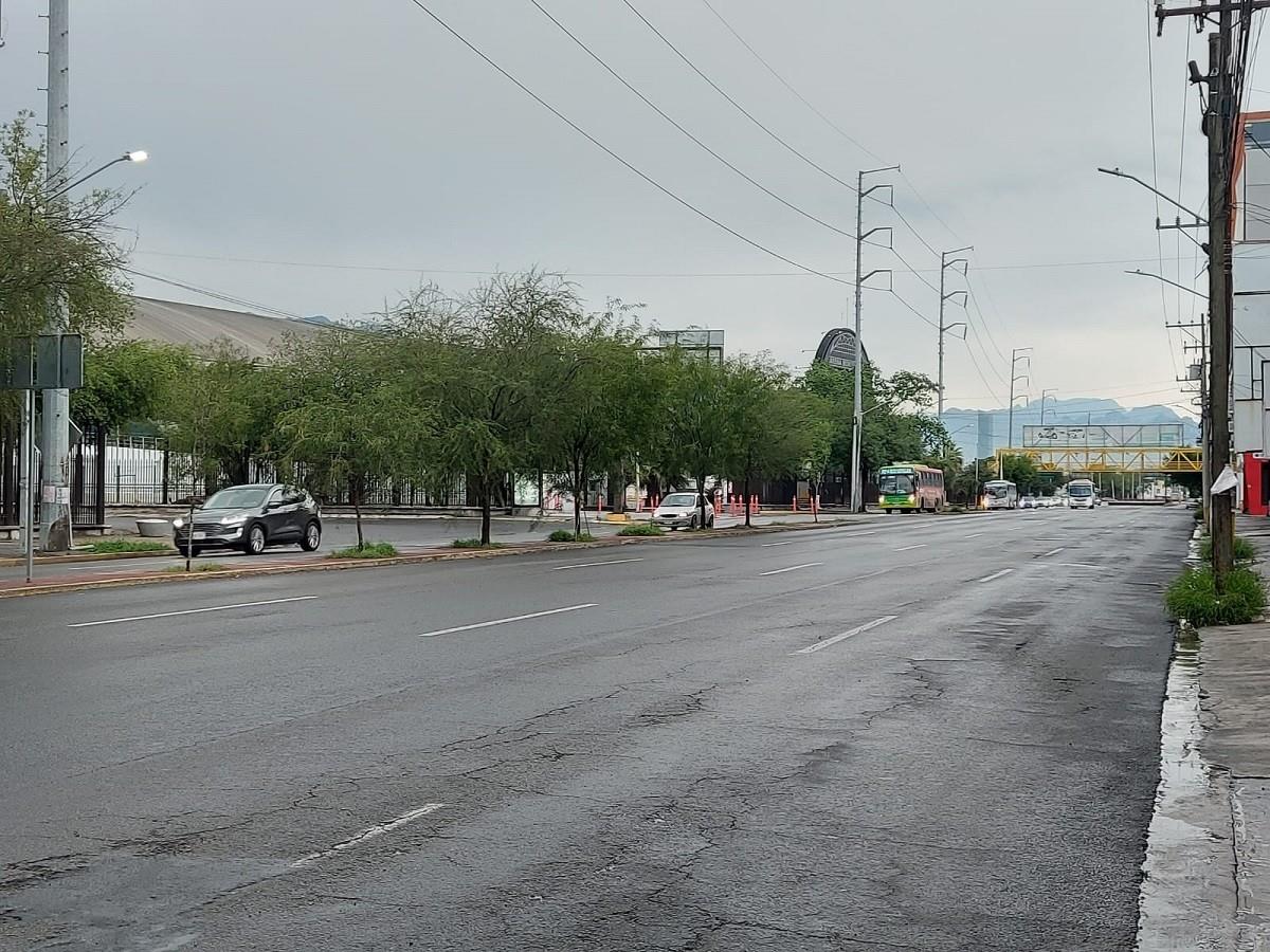 Aconseja Tránsito de Monterrey medidas de seguridad por temporada de lluvia