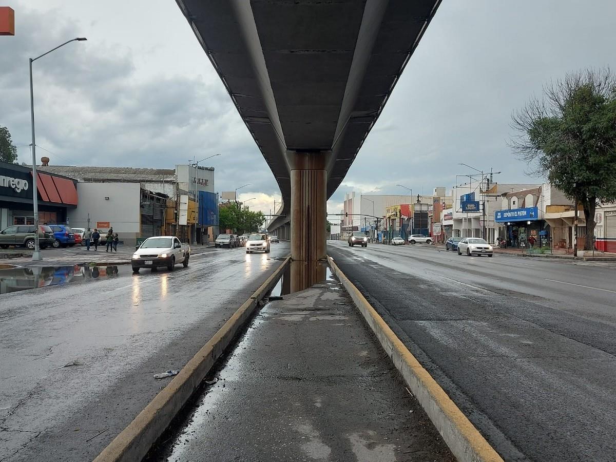 Aconseja Tránsito de Monterrey medidas de seguridad por temporada de lluvia