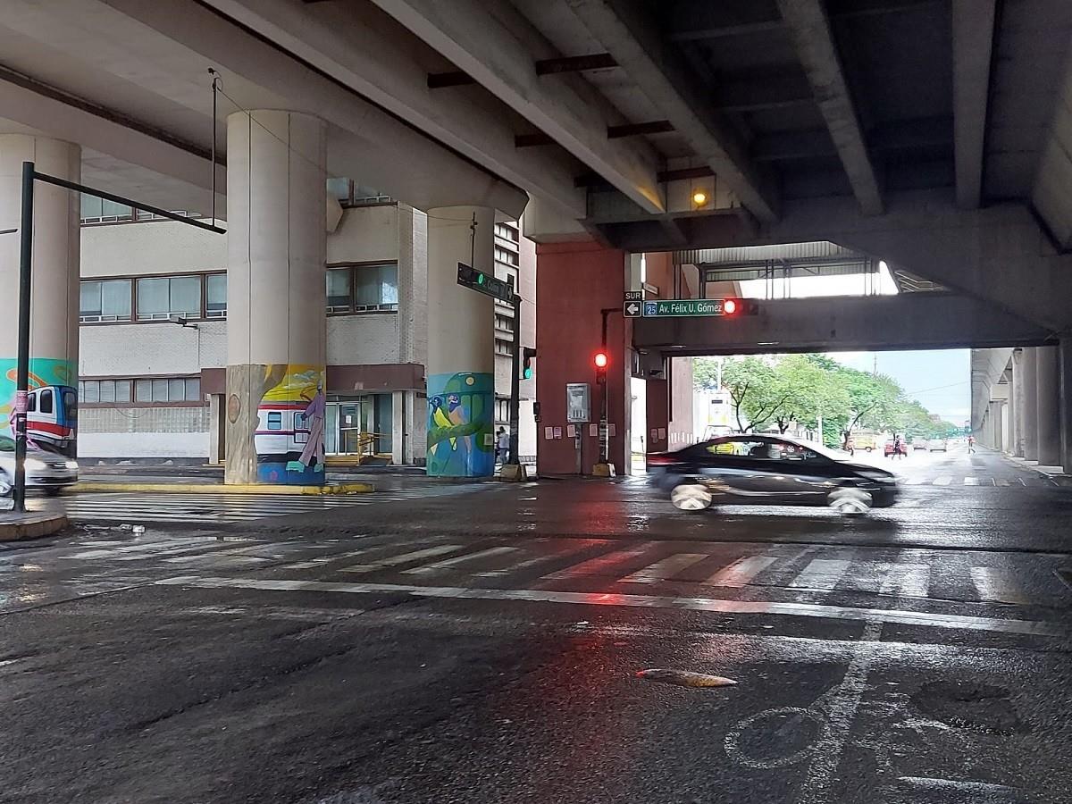 Aconseja Tránsito de Monterrey medidas de seguridad por temporada de lluvia