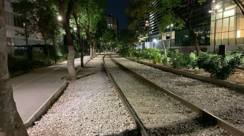 Piden vecinos de Nuevo Polanco que el tren no les quite el sueño