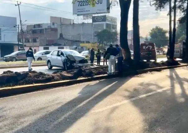 Muere mujer tras choque en Toluca