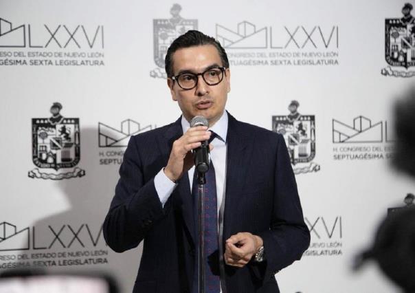 Propone Eduardo Gaona indicadores para medir la pobreza