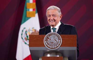 Perú declara persona non grata a AMLO