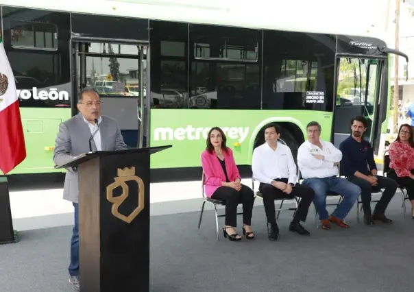 Estrenan dos nuevas líneas de Transmetro en Escobedo