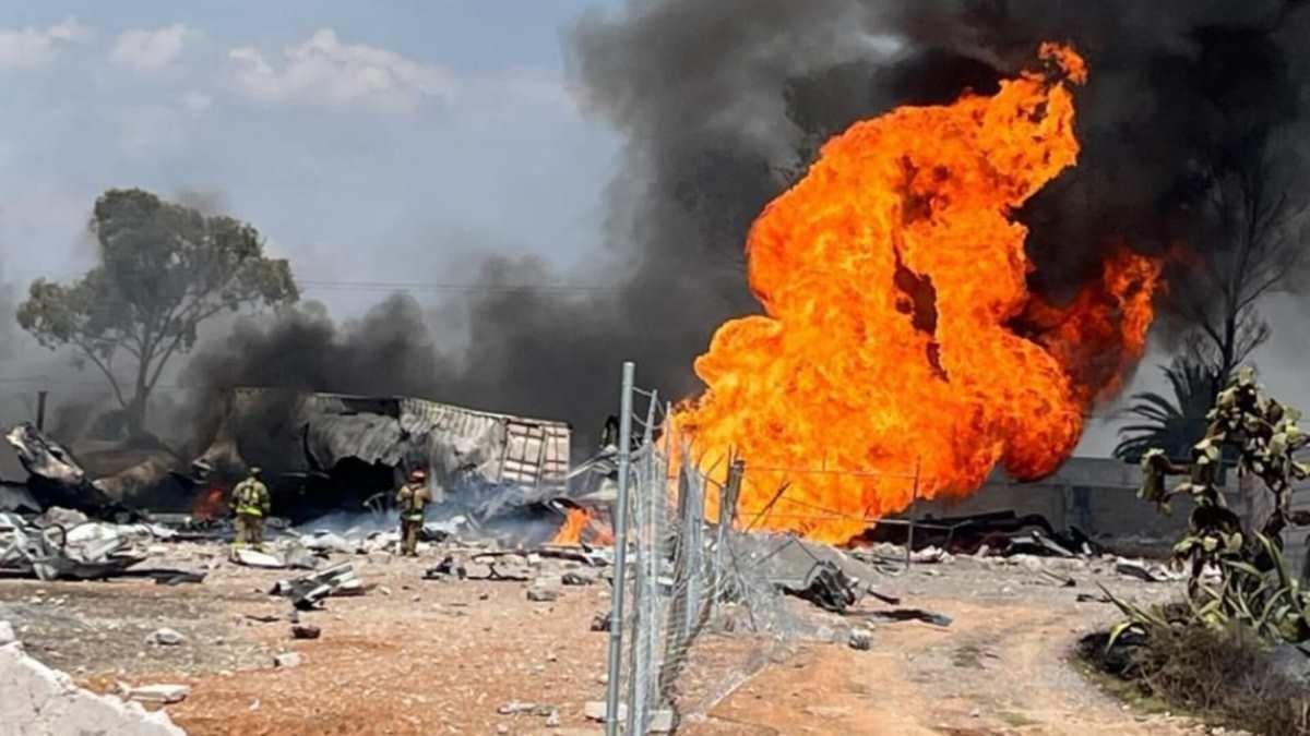 Explosta una toma clandestina de un ducto de gas LP de Pemex en Polotitlán, deja siete heridos y 70 desalojados. Foto: Cortesía