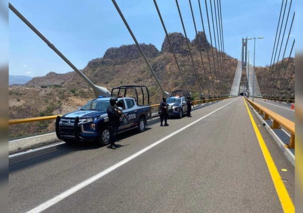 Garantiza Óscar Galván seguridad en la supercarretera Durango- Mazatlán