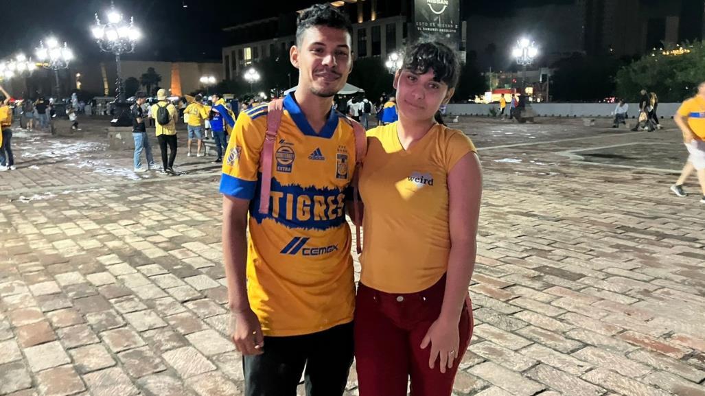 Doble festejo Tigre: da anillo de compromiso y será papá