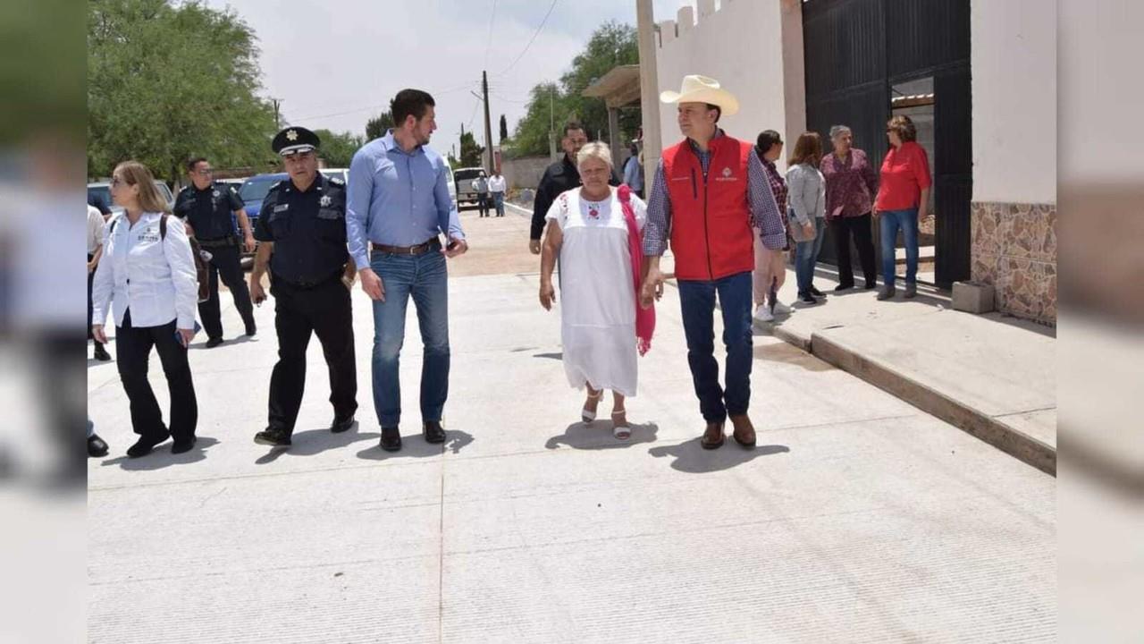 Esteban Villegas visita Peñón Blanco en pro de los habitantes. Foto: Facebook Peñón Blanco Avanza 2022-2025.