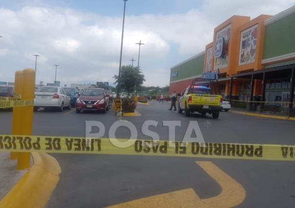 Moviliza supuesto artefacto explosivo en zona Cumbres de Monterrey