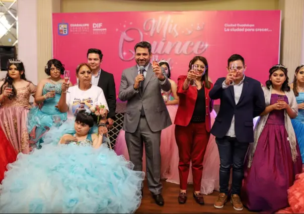 Cumple DIF Guadalupe el sueño de 60 jóvenes con Mis XV Años