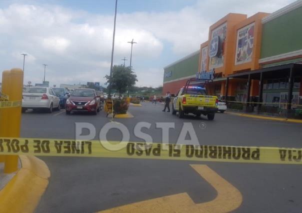 Granada encontrada en centro comercial de Cumbres era hechiza y no tenía pólvora