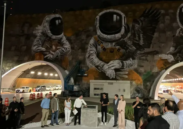 Develan Samuel García y Luis Donaldo mural Guardianes en Túnel de Loma Larga