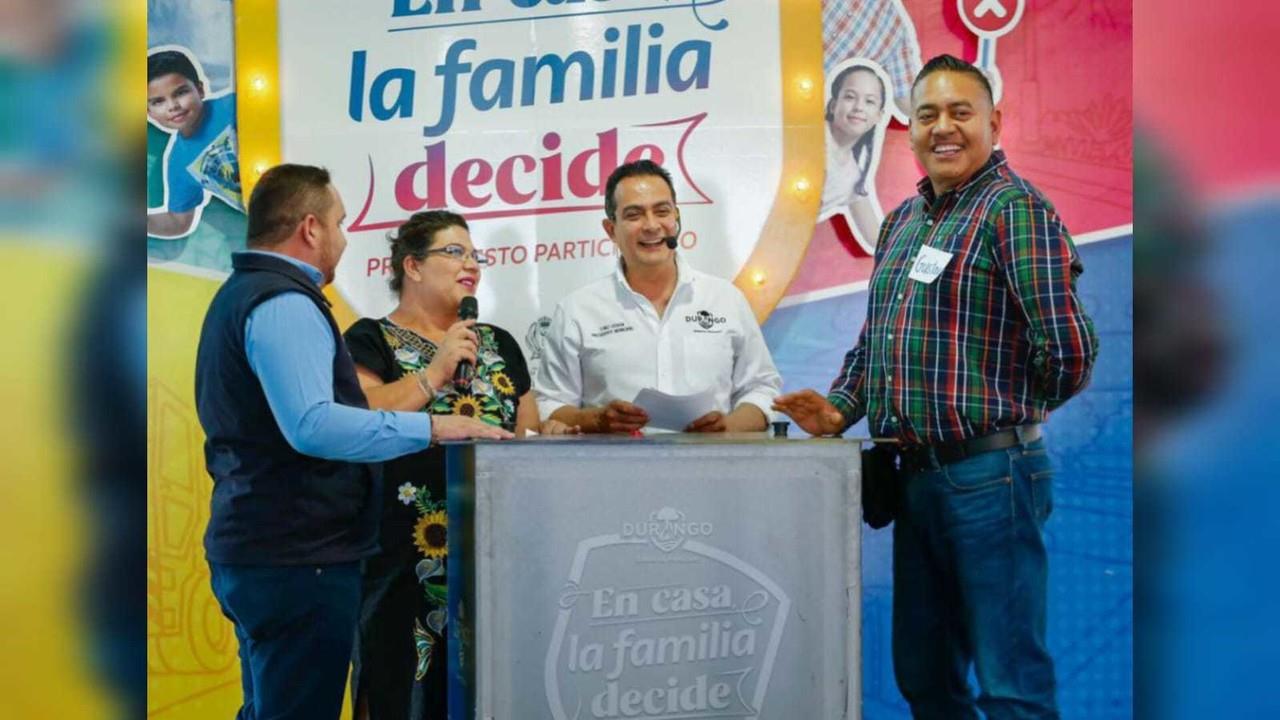 “En casa la familia decide” anuncia que obras realizarán en los Distritos dos y tres. Foto: Twitter/ @josejoseantonio.