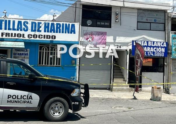 Ejecutan a hombre en barber shop de García, Nuevo León