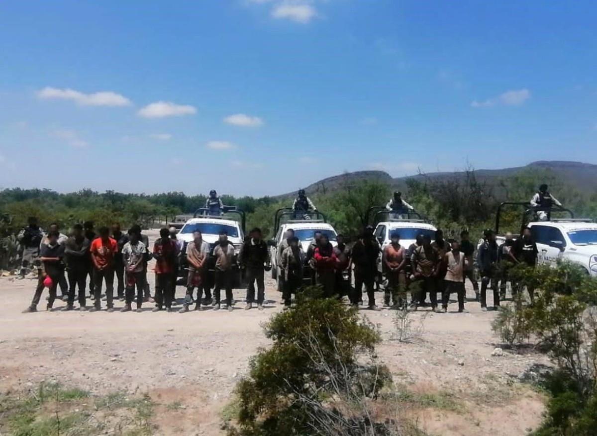 Detienen a 33 personas por robo a un ferrocarril en Ramos Arizpe, Coahuila